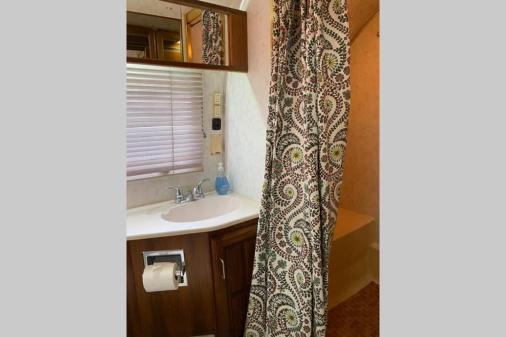 Beautiful Airstream, Beaufort Sc-Enjoy The Journey Buitenkant foto